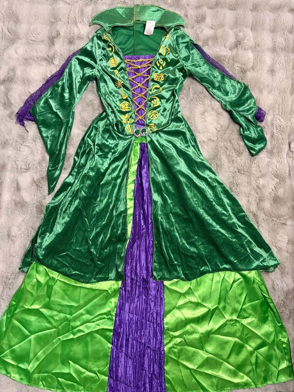 Disney Hocus Pocus Winifred Costume Size S (4-6)